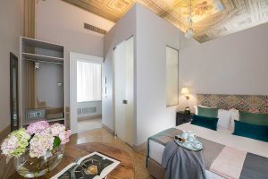 Luxury and elegant rooms in rome